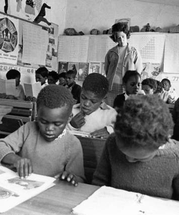 Jeanette Kingwill,farm children