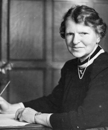 Irene Prestwich, portrait