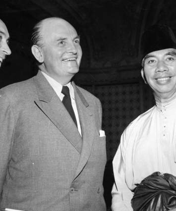 Charles Bennett Deane,Ole Björn Kraft,Dato mahmoud bin Mat