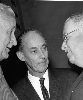 Marcel Carpentier,Eric Maitland,Octavio Marcondes Ferraz