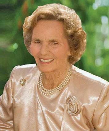 Poertrait of Queen Anne of Romania