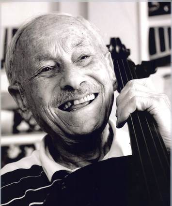 Werner Haller portrait with cello from 2008