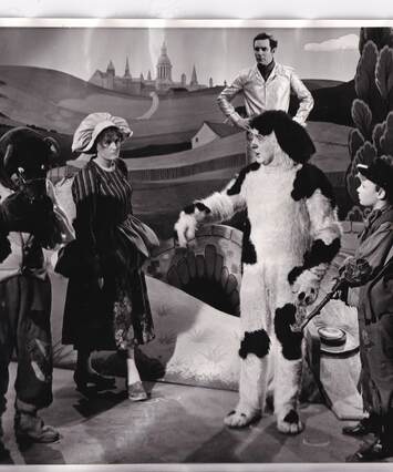 Scene from the play Give a Dog a Bone