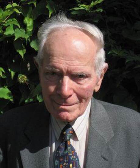 Bert Reynolds portrait photo