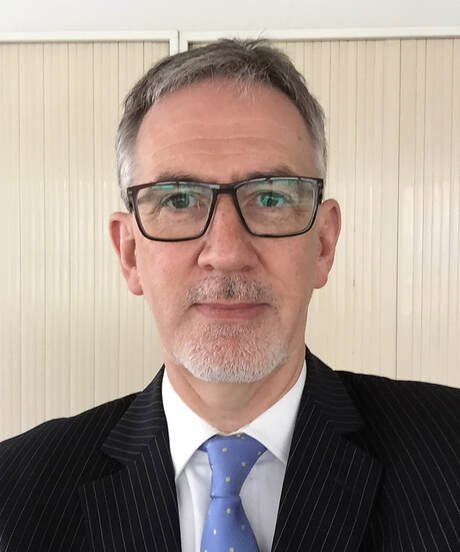 Peter Vickers colour portrait photo 2018-04-16