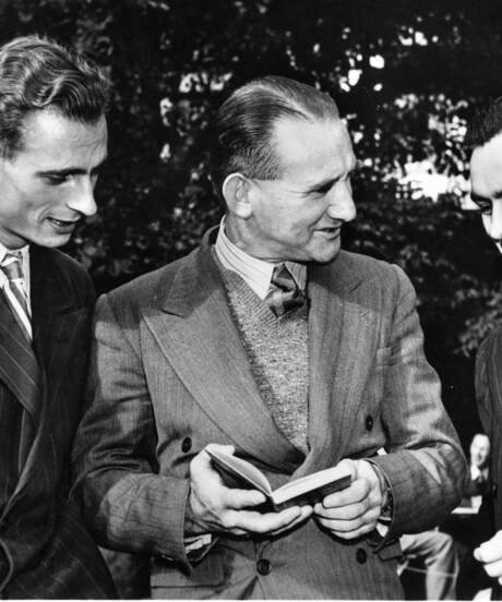 Mr Leblond,E.R. van Rensburg,Mr Fourmond
