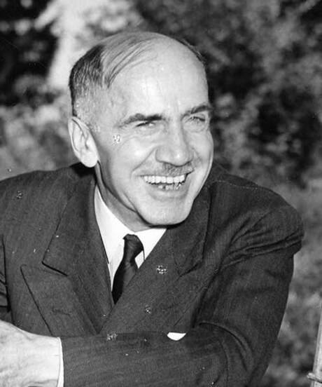 Portrait of Serge Exintaris