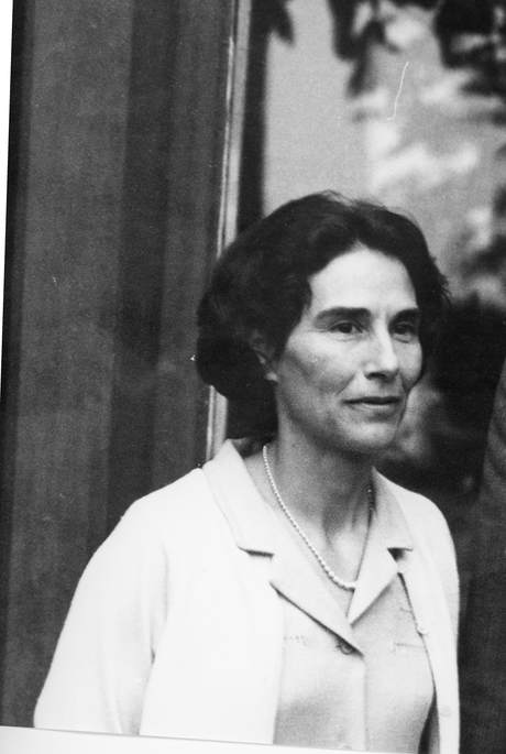 Juliette Danguy, B&W portrait photo