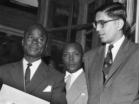 Paul Bolya, Rajmohan Gandhi, Doualla Yondo