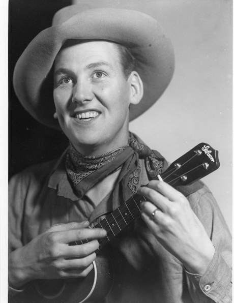 Cecil Broadhurst, B&W portrait photo