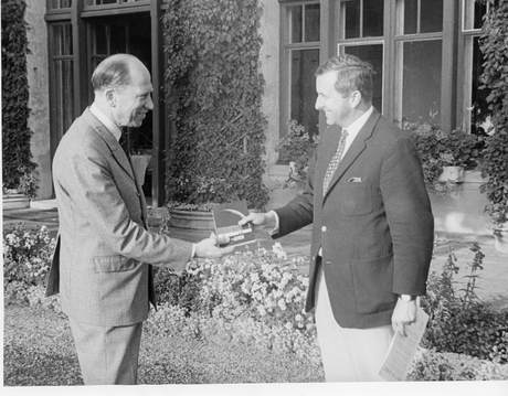 Sven Fraenki (Swed), with UK teacher, B&W portrait photo