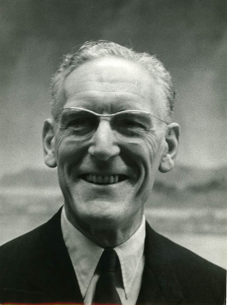 Alexander Dubois, B&W portrait photo