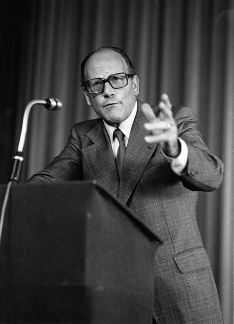 Paul Berthoud, B&W portrait photo
