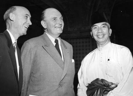 Charles Bennett Deane,Ole Björn Kraft,Dato mahmoud bin Mat