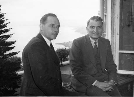 James Simmons,Cedric Mayadas