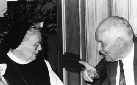 Mère Hortense Berthet, Dr Alwyn Mackay