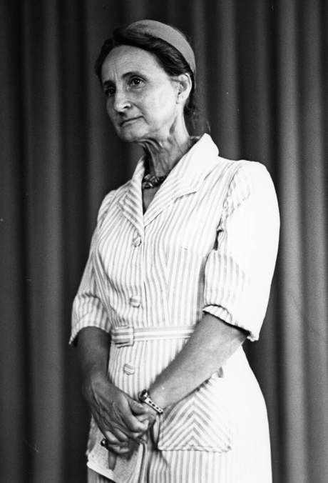 Mrs Lobstein portrait photo