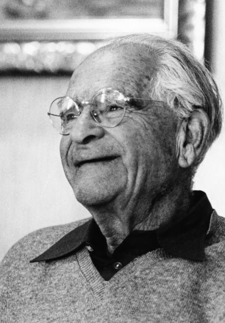 Victor Weisskopf portrait photo