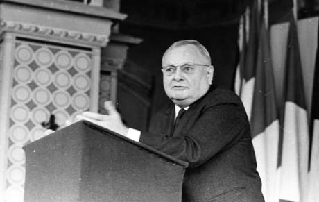 Maurice Mercier portrait photo