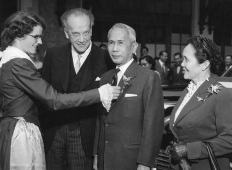Ruth Gareis Treib,Theophil Spoerri,Pibul Songgram,Mrs Songgram Group Photo
