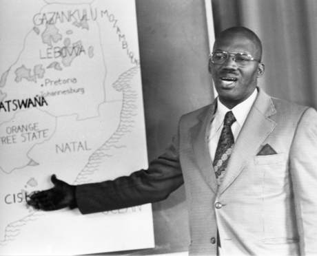 Lennox Sebe Portrait Photo