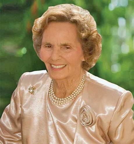 Poertrait of Queen Anne of Romania