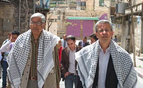 Rajmohan Gandhi with Mustapha Barghouthi in Hebron