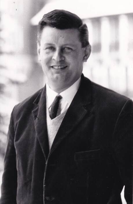 Dutch journalist, specialist of the Vatican and the Catholic Churc