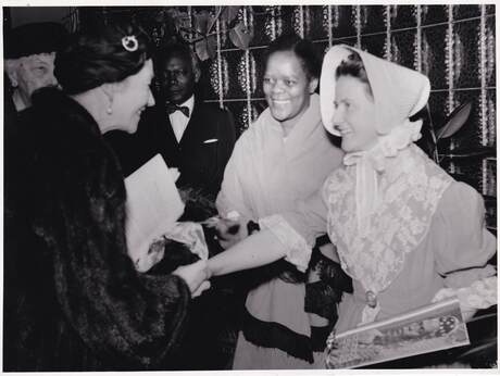 The Grand Duchess of Luxemburg meets members of the visiting group